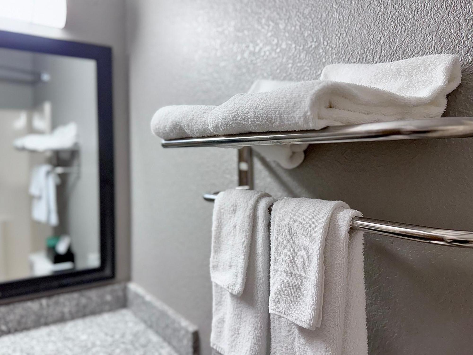 American South Hotel Cedar Rapids